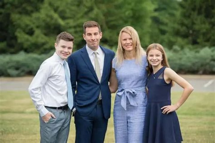 Martin Savidge Bio, Wiki, Age, Family, Wife, CNN, Salary, Awards, Net Worth