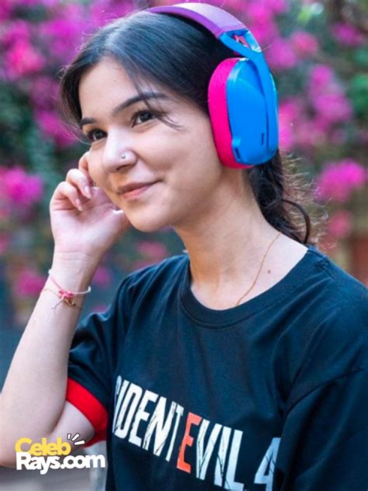 Mayra Farret Wiki, Biography, Age, Height, Boyfriend, Family, Instagram