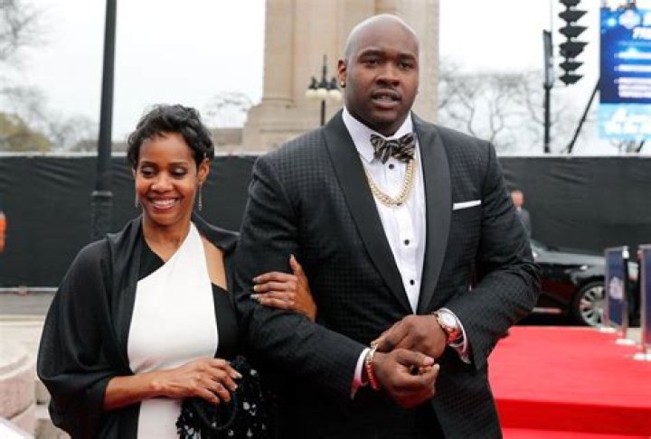 Meet Laremy Tunsil Wife: Is The Football Player Married?