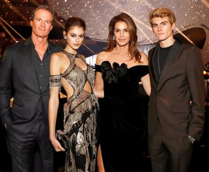 Meet Lark Crawford Parents Danielle And Michael Storey Skov: Cindy Crawford Niece Is On The Show ‘Claim To Fame’