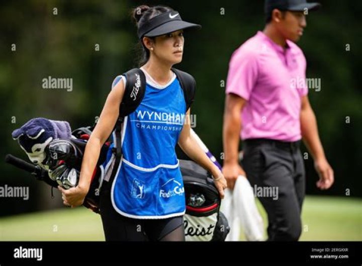 Meet The Beautiful Yingchun Lin, CT Pan Wife And Golf Caddie