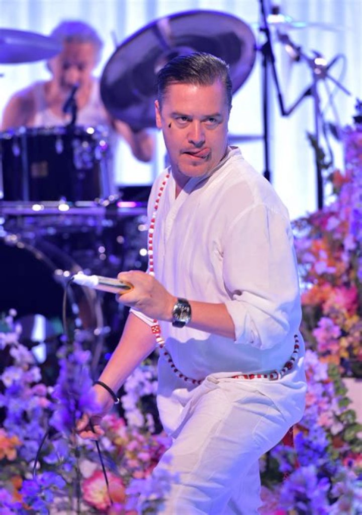 Mike Patton Bio, Wiki, Age, Height, Wife, Children, Band, Vocal, Music, Auto, Songs, and Net Worth