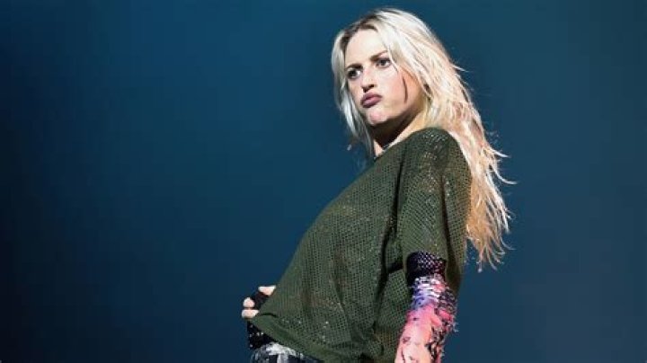 Millie Grimmett, Steve Grimmett’s wife, is missing. Did the lead singer of The Grim Reaper pass away because of health problems?