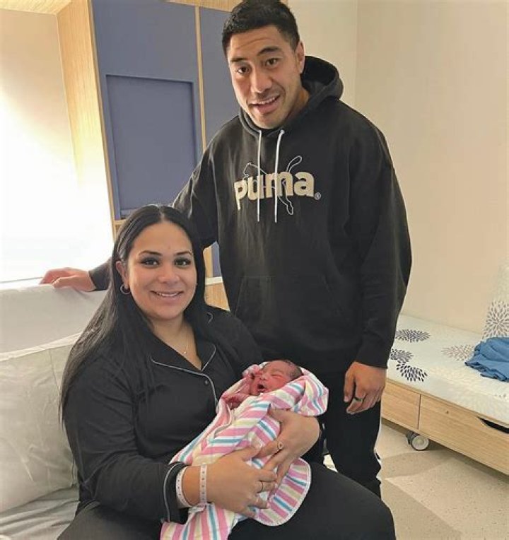 Moses Leota Wife: Is NRL Player Married? Parents & Family Details