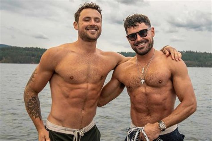 Nathan Schwandt – Who Is He? Age, Brother, Height, Is He Gay?