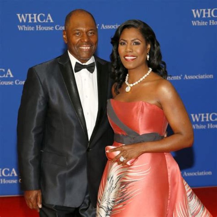Omarosa Husband: John Allen Newman Net Worth, Church, Salary, Age, Wedding, Wikipedia, Instagram