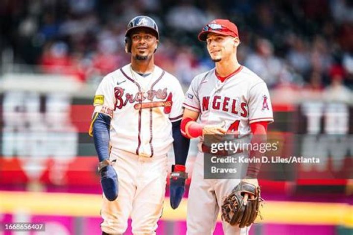 Ozzie Albies Age And Height: How Old Tall?