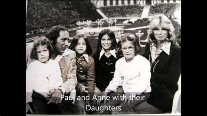 Paul Anka: Wife, net worth, tattoos, smoking & body facts