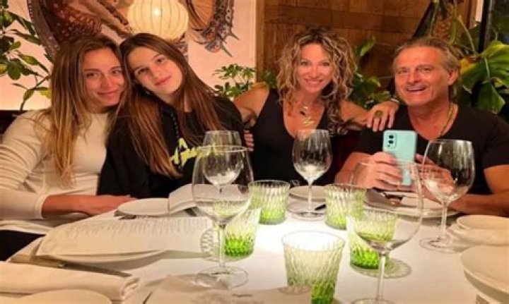 Paula Badosa Parents, Josep Badosa And Mireia Gibert Ethnicity And Family