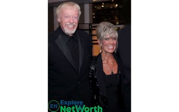 Phil Knight Net Worth, Wiki, Biography, Age, Parents, Wife, Height, Nationality & More
