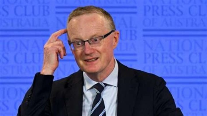 Philip Lowe Biography: Age, Height, Net Worth, Wife, Wikipedia, Children