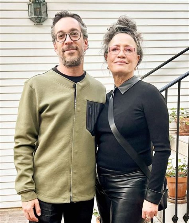 Rena Owen Bio, Wiki, Age, Height, Husband, Children, Family, Movies and Net Worth