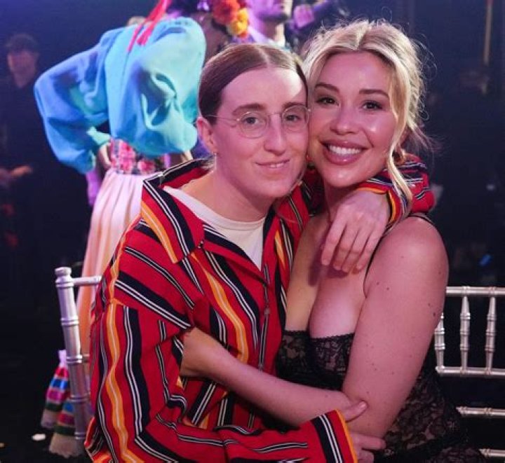 Rick Hoffman: dating, net worth, tattoos, smoking & body facts