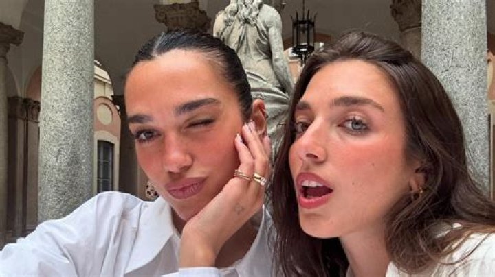 Rina Lipa (Dua Lipa’s Sister) Bio, Wiki, Age, Birthday, Height, Parents, Siblings, Sister, School, Boyfriend, Net Worth and Wikipedia