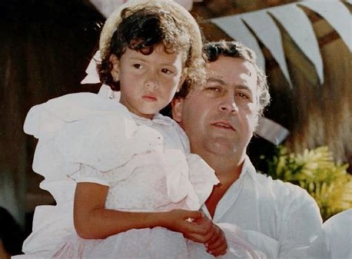 Roberto Escobar Wife Claudia, What Is Pablo Escobar Blind Brother Net Worth?