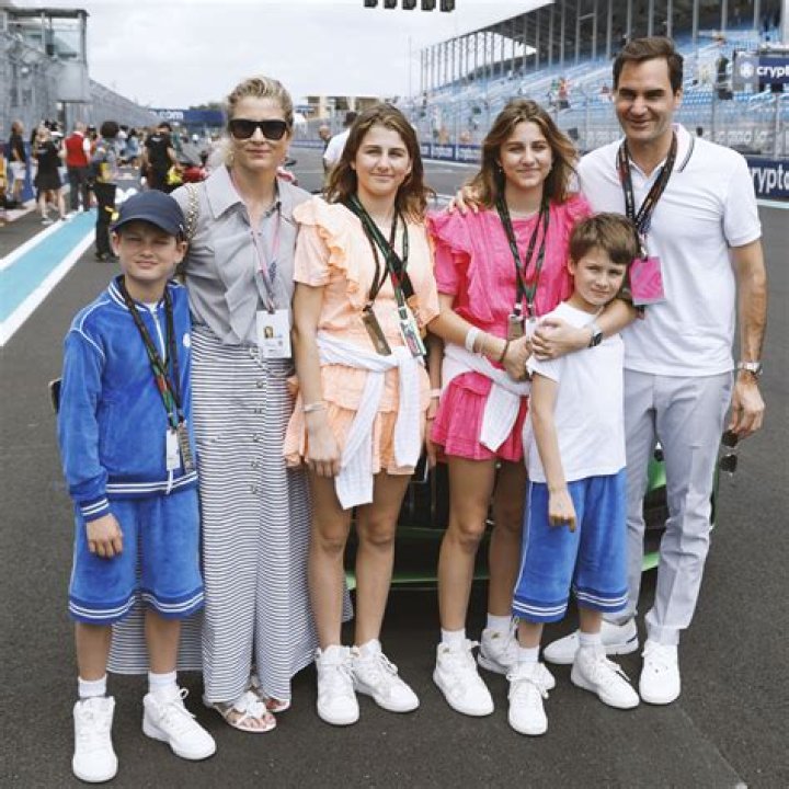 Roger Federer Siblings: Meet Diana Federer
