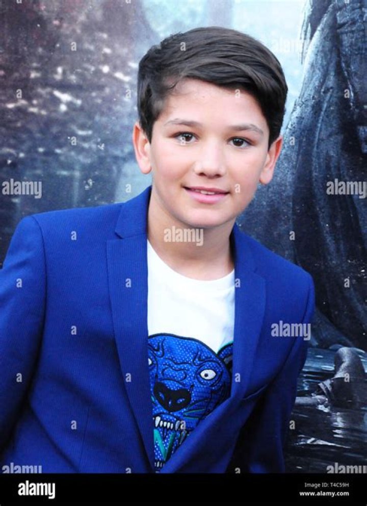 Roman Christou (Actor) Wikipedia, Bio, Age, Height, Weight, Family, Net Worth, Movies, Facts