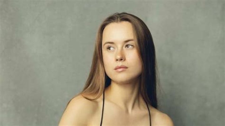 Ruby Hartley Height, Age, Birthday, Wiki, Biography, Boyfriend, Instagram