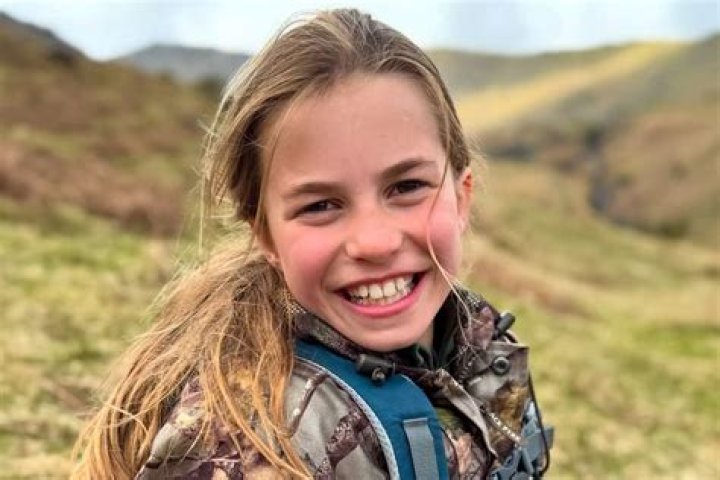 Saaphyri Windsor Net Worth, Income, Salary, Earnings, Biography