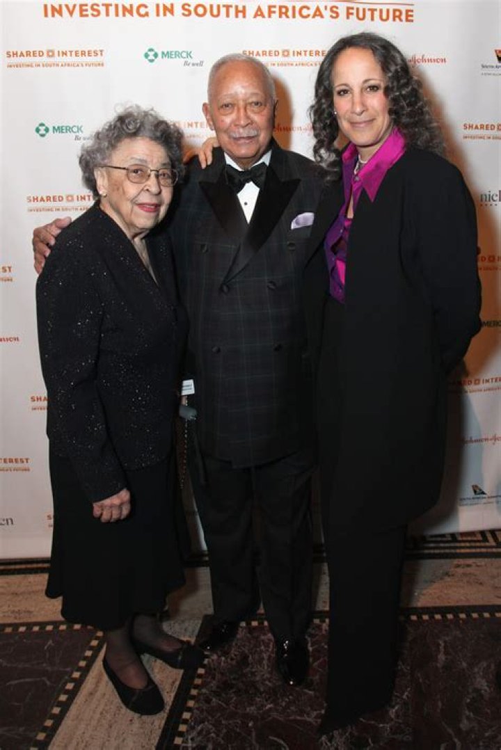 Shari Belafonte’s Net Worth, Biography, Career, Awards, Fact and Life Story