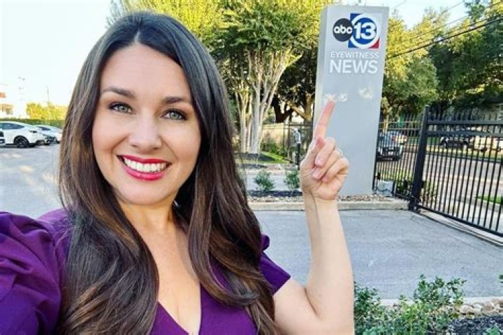 Shelley Childers Bio, Age, Parents, Baby, Married, ABC13 Houston, Instagram, Salary and Facebook