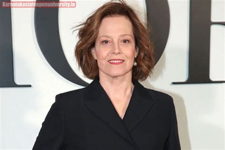 Sigourney Weaver Bio, Wiki, Age, Height, Husband, Movies and Net Worth