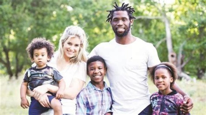 Siya Kolisi Biography, Age, Height, Salary, Wife, Children, Net Worth and House