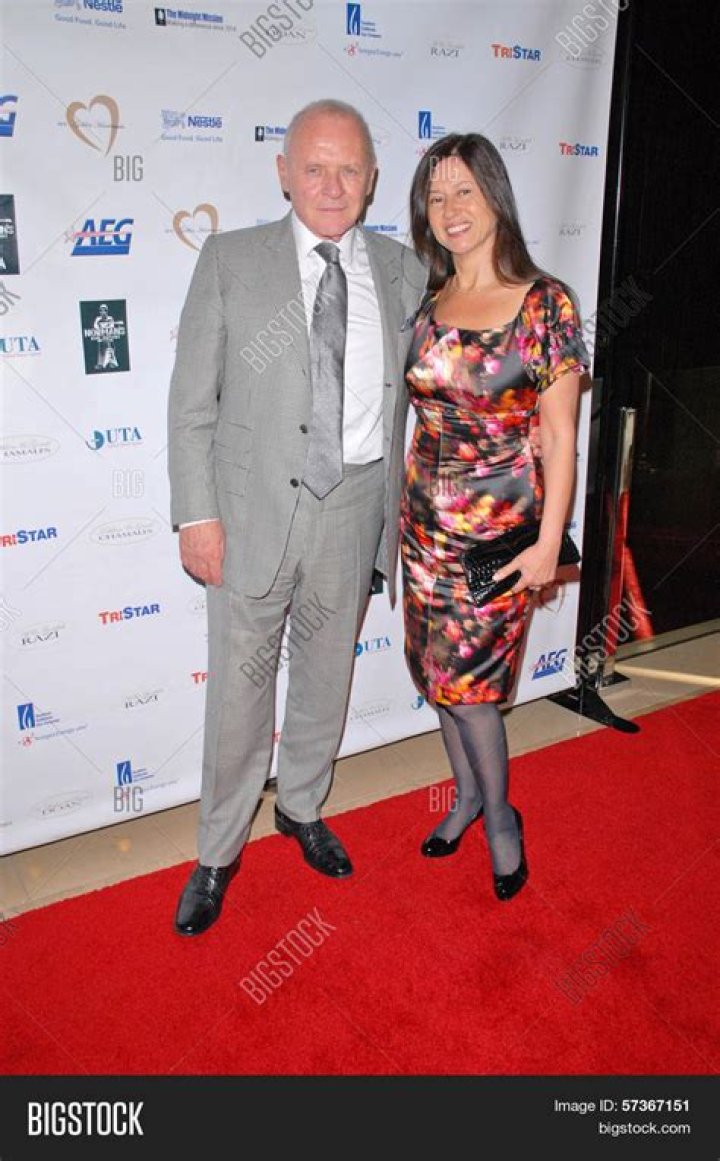 Stella Arroyave Age, Daughter, Wikipedia, Net Worth, Wedding