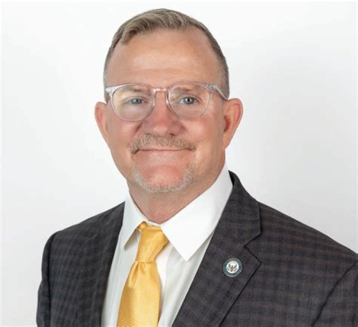 Stelle Suarez Jr. Net Worth, Income, Salary, Earnings, Biography