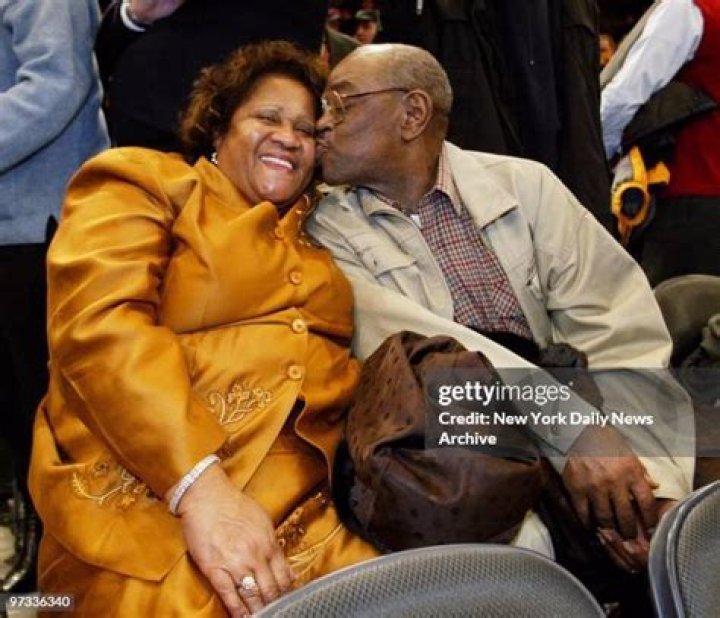 Stephon Marbury: Wife, net worth, tattoos, smoking & body facts