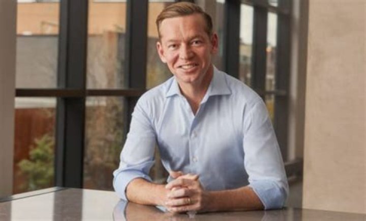 Steve Cishek Age, Wiki, Biography, Wife, Children, Salary, Net Worth, Parents