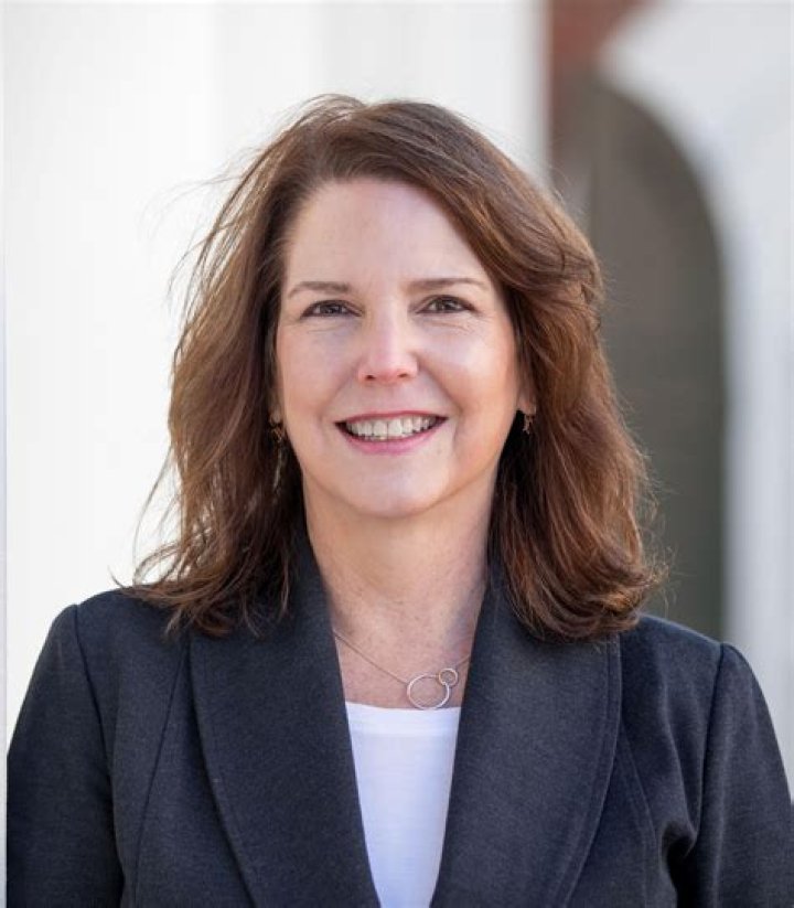 Susan McGinnis Net Worth, Income, Salary, Earnings, Biography