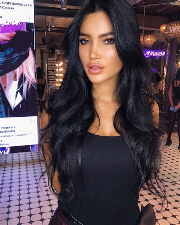 Svetlana Bilyalova (Model) Wiki, Bio, Age, Height, Weight, Boyfriend, Net Worth, Family, Career, Facts