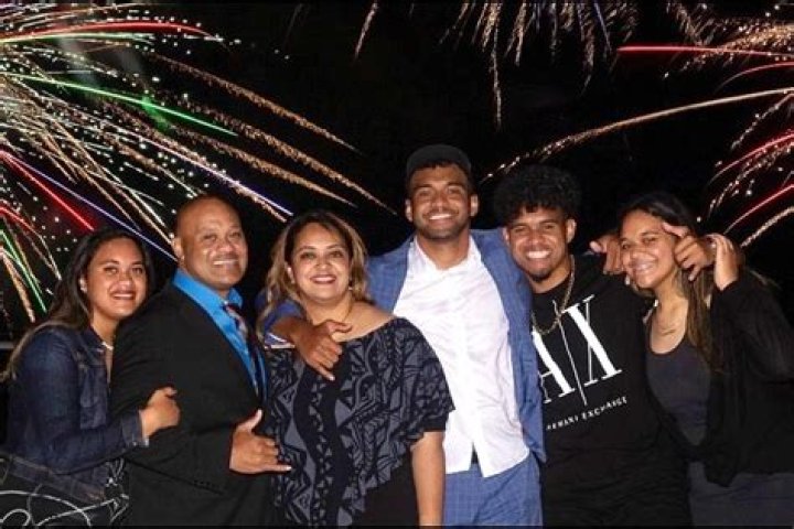 Taulia Tagovailoa Age, Parents: Tua Tagovailoa Brother And Siblings