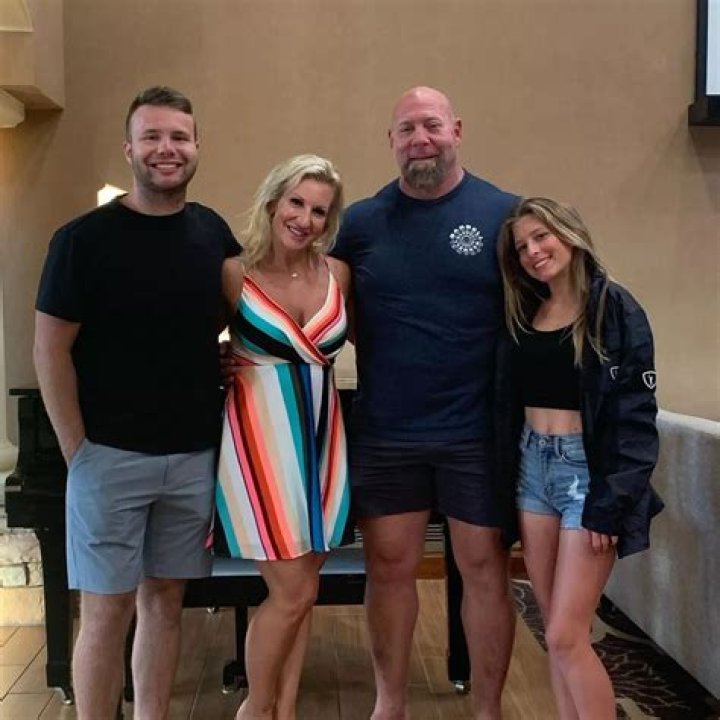 The Strongest Family In The World Nick Best Family With Wife Callie Marunde-Best