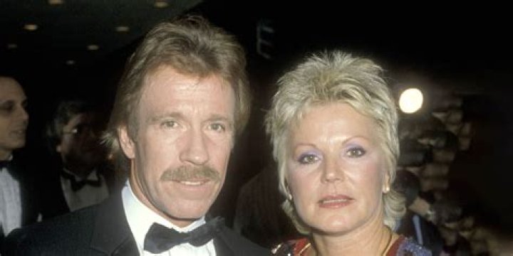 The Untold Truth of Chuck Norris’ Ex-Wife – Dianne Holechek 
