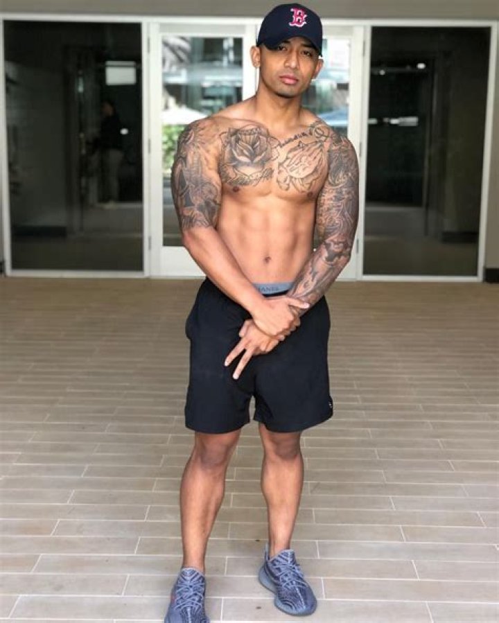 Thomas Day Age, Wiki, Net worth, Bio, Height, Girlfriend