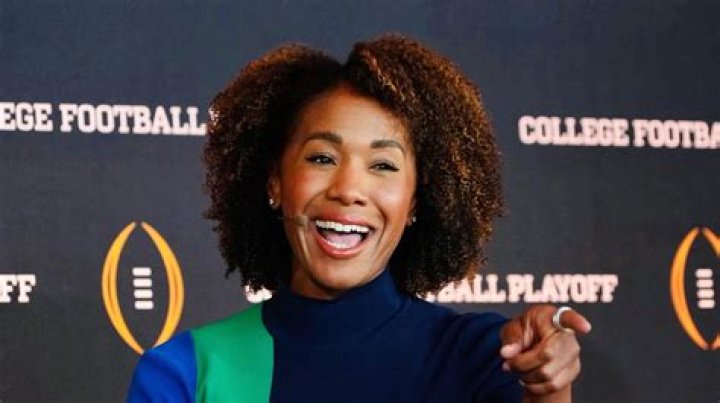 Tiffany Blackmon Bio, Age, Dad, Education, NFL Network, Salary, Twitter