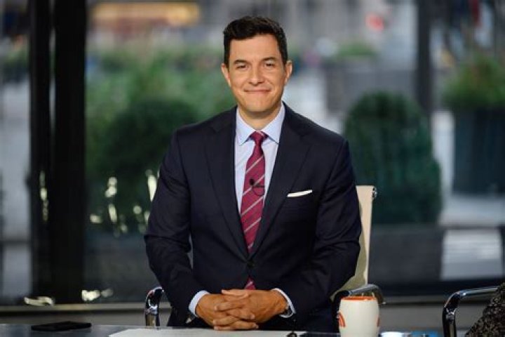 Tom Winter NBC, Bio, Wiki, Age, Height, Wife, Salary and Net Worth