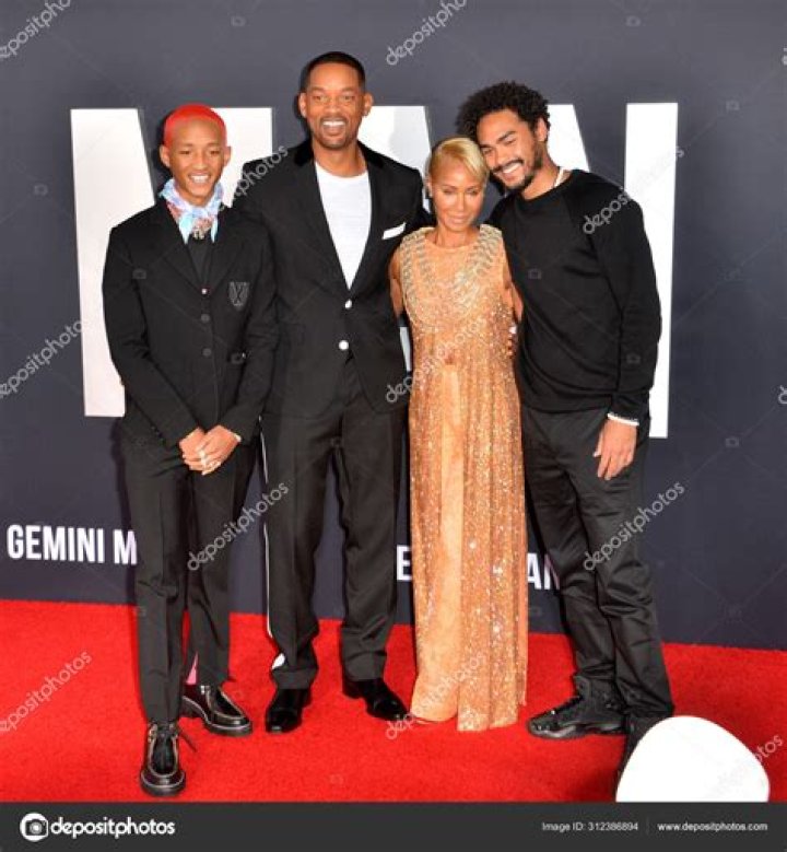 Trey Smith Wife, Net Worth, Height in Feet, Age, Wiki, Biography, Mother, Girlfriend