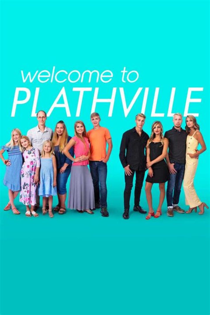 Welcome To Plathville: Is Micah Plath Gay? Girlfriend – Where Is He Now?