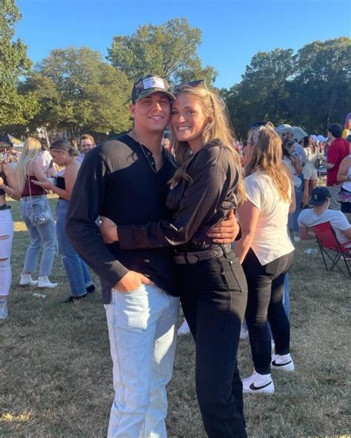 Where Is Montana Fouts From? Her Height and Weight i Is She A High School Senior?