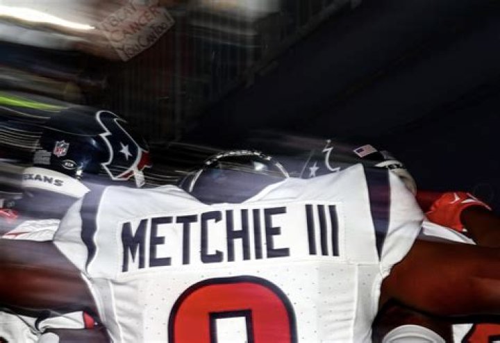 Who Ae John Metchie III Parents? Everything On NCAAF Wide Receiver From Team Alabama