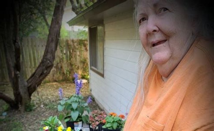 Who Are Asmongold Mom & Dad? Everything We Know About His Family