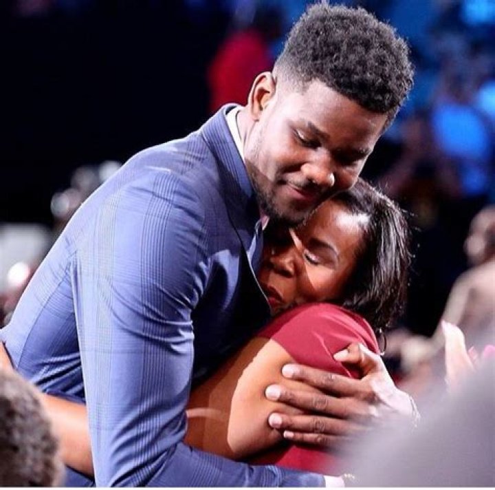 Who Are Deandre Ayton Parents? Meet His Father Alvin Ayton And Mother Andrea Ayton