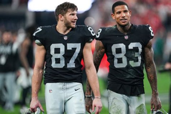 Who Are Dorian Waller & Charlena Waller? Meet Darren Waller Parents On Instagram