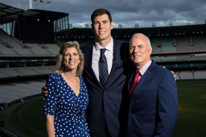 Who Are Mason Cox Parents? His Father Phillip Cox And Mother Jeanette Cox Age Gap