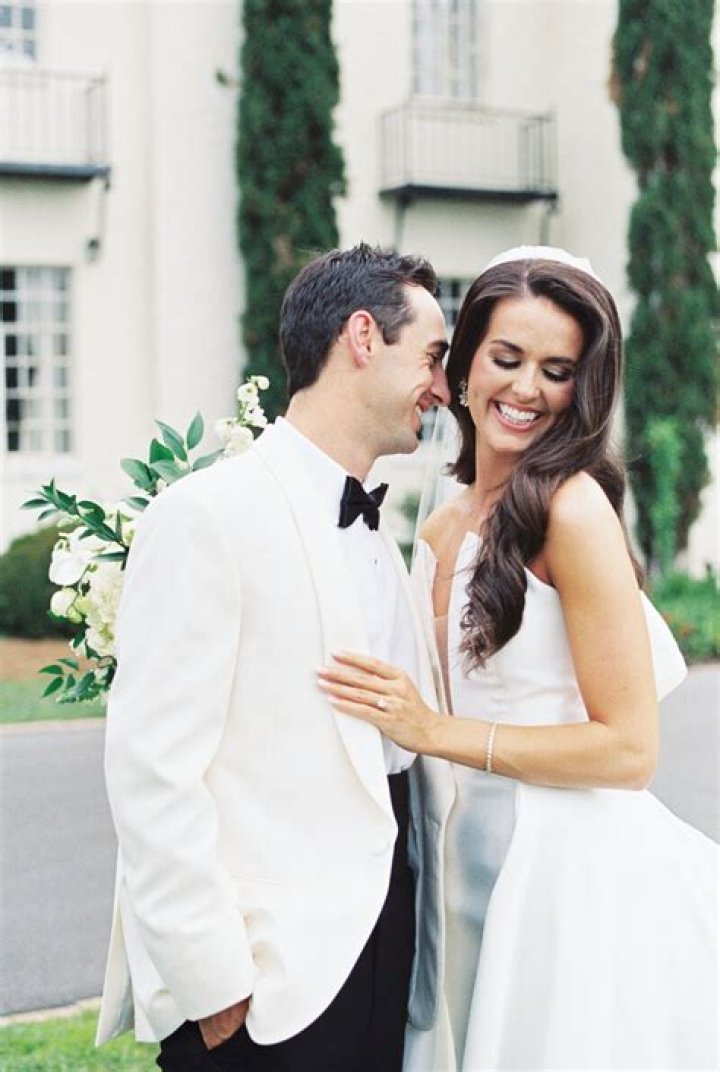 Who Did Ashley Holt Married? The Bake Squad Cast Has a New Fiance!