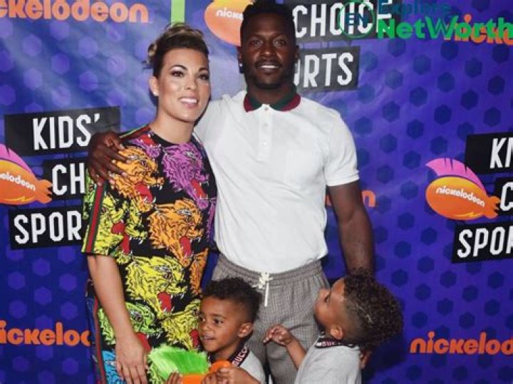 Who Is Antonio Brown’s Wife Chelsie Kyriss?