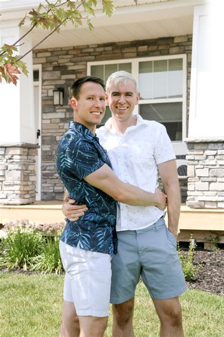 Who Is Derek Pacula? Details To Know About The Husband Of Meteorologist Matt Serwe